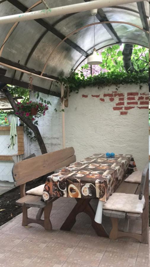 Guest House Lavr Gagra Exterior foto