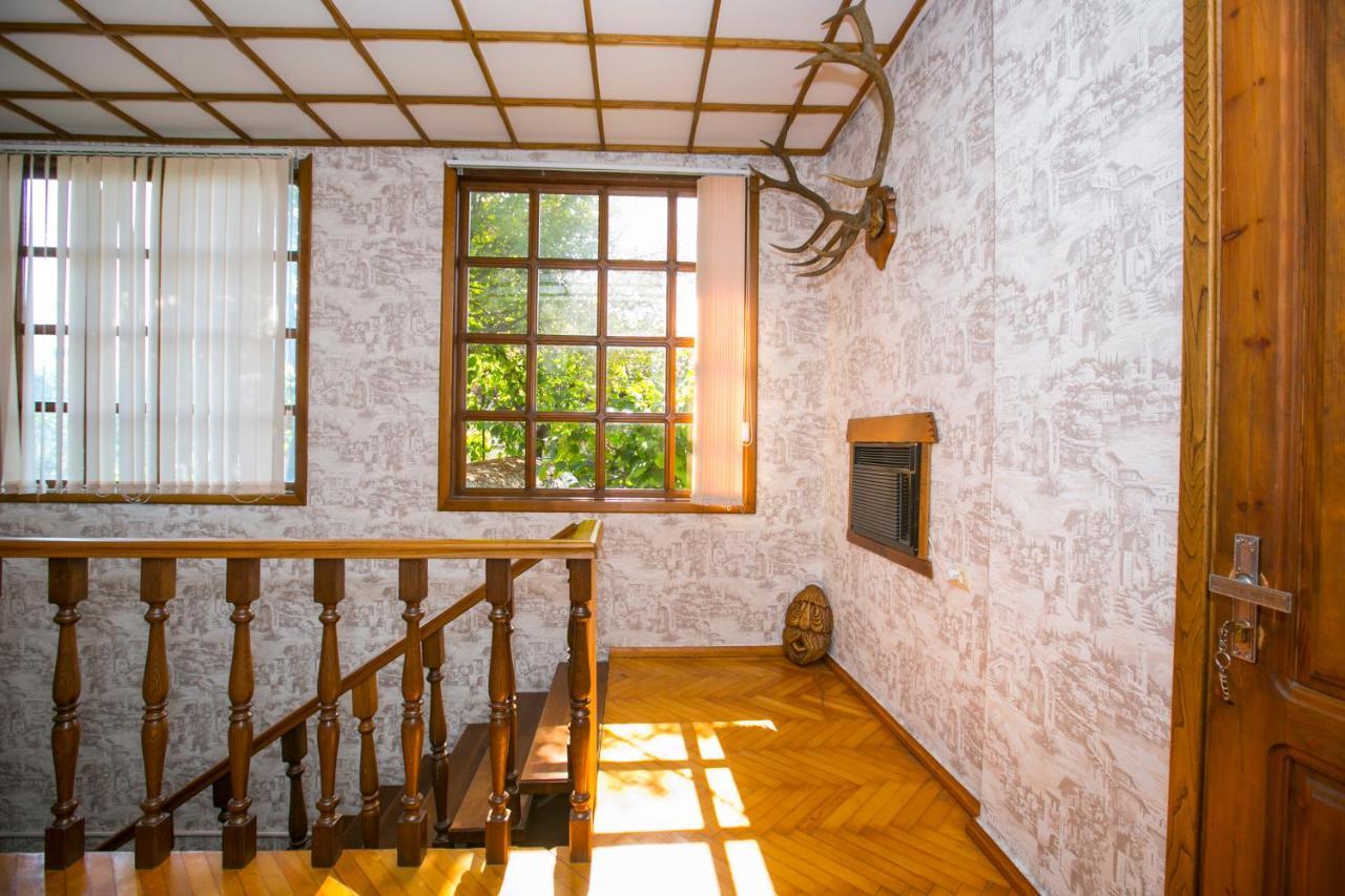 Guest House Lavr Gagra Exterior foto